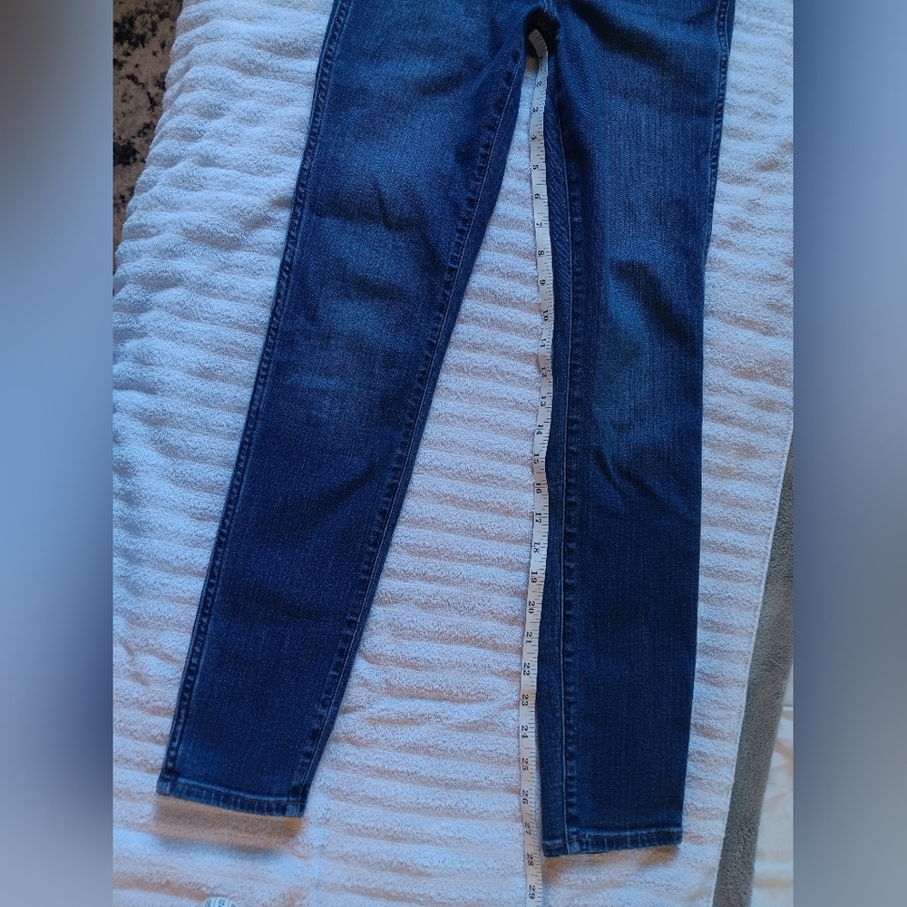 Madewell 10" High-Rise Roadtripper Skinny Jeans. Size 24. - Picture 9 of 9